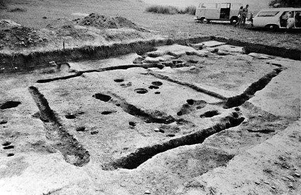 Excavated house footprints west of Mound A, dated to dated to about AD 976. Image courtesy the Tennessee Division of Archaeology.
